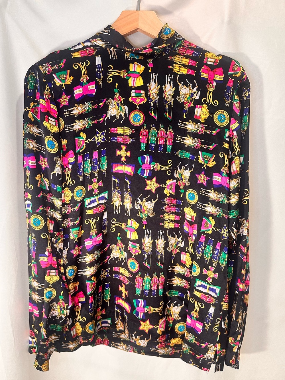 Worth 100% SILK Nutcracker soldier blouse 8